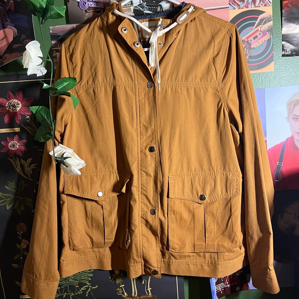 Nice warm jacket with pockets
